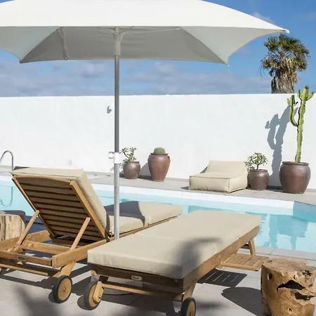 Appartement Edem Iii Apartamento De Diseno Piscina Climatizada By Lightbooking *
