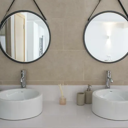 Edem Iii Apartamento De Diseno Piscina Climatizada By Lightbooking * Telde