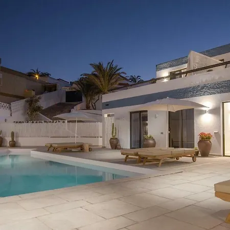 Edem Iii Apartamento De Diseno Piscina Climatizada By Lightbooking Appartement